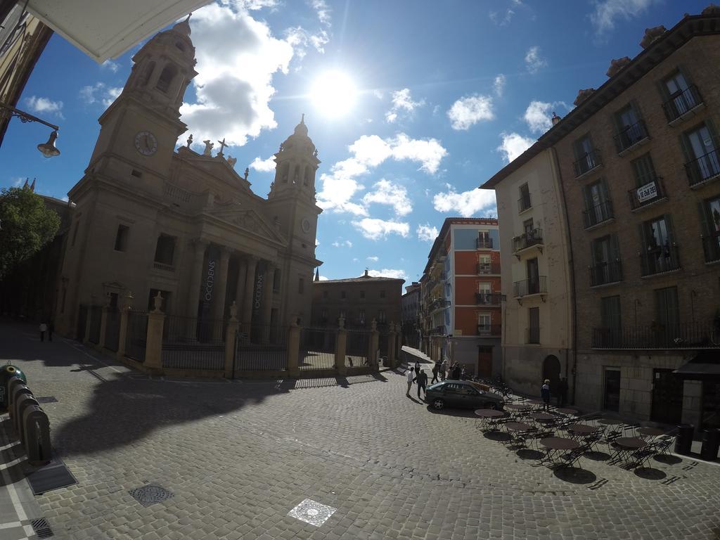 Plaza Catedral Hostal Pamplona